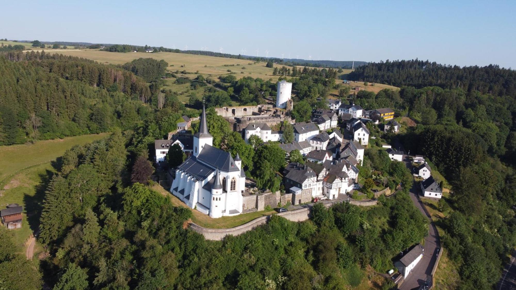 Villa Lochhof Zwei - Eifelurlaub Mit Farmcharme Hellenthal Exterior foto